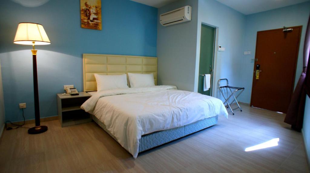 Hotel Zamburger Bukit Indah Johor Bahru Zimmer foto